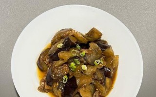 美味又健康的猪肉茄子煲（煲出香气扑鼻、营养均衡的一道菜）