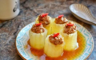 家常美食——五花肉烧冬瓜（营养美味，口感丰富）