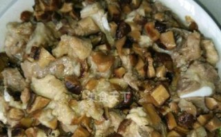 香菇烧排骨，美味健康的家常菜（用最简单的方法做出一道香喷喷的美食）