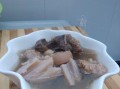 营养无比的无花果猪尾汤（让你一次爱上的美味佳肴）