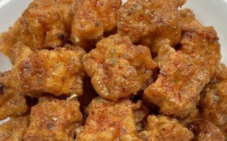 杏鲍菇炒肥肠，做法大公开（健康美味，轻松上手，炒出好口感）