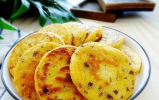营养早餐从这里开始——地瓜叶饼的做法（地道美食，健康早餐的首选；）