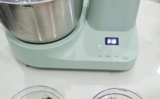 以青汁煎饼为主料的营养早餐（打造健康生活，享受美味味蕾盛宴）