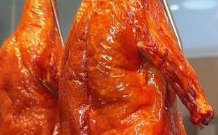 一品锅烧鸭，口感绝佳（教你如何制作一份美味的一品锅烧鸭）