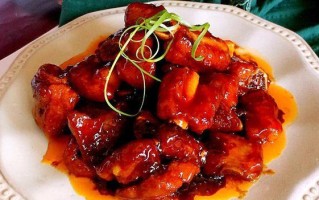 无水无油糖醋排骨的制作方法（健康又美味的家常菜）