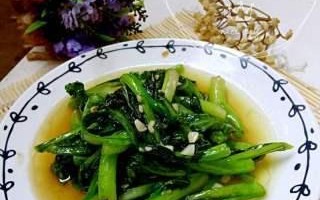 蒜蓉苔菜的制作方法（健康美味的清炒小菜）