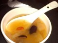 轻松学会银耳梨子羹的制作方法（美味健康的冰糖银耳梨子羹，营养美味兼备）