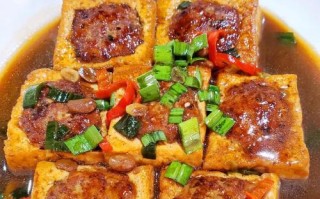 美味易学！小葱肉末炒豆腐的做法（做豆腐也能变神厨！小葱肉末炒豆腐的口感真不错）