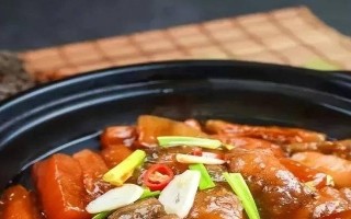 蒜烧海参，鲜香可口的海鲜佳肴（一道简单易学的佳肴，让你的家宴更上一层楼）