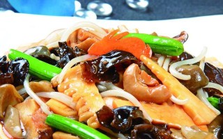 美味健康，以素炒木樨（用青菜和香料的完美组合，让你品尝到健康与美味的双重享受）