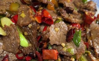 爆炒卤味的秘诀（教你如何制作美味爆炒卤味，让你的口感更上一层楼）