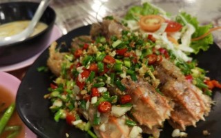 泰式琵琶虾的制作方法（一道美味可口的泰国海鲜料理）