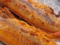 香煎红杉鱼的制作（美味佳肴，健康营养）
