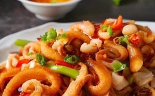 铁锅鱿鱼头的制作方法（传统美食的经典口味，简单易学，美味可口）
