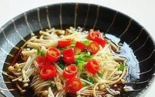 双浇头金针菇的做法（用爆炒和红烧两种口味尝鲜/金针菇，双浇头）