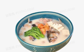 清爽可口的鱼头豆腐香菇清汤（家庭做法，营养丰富，健康美味）