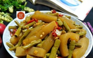 香辣豆角土豆丁的做法（辣味十足的美味家常菜）