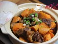 桃胶红烧肉，享双重肉感的低热量做法（尝鲜低卡做法，吃出不一样的双重肉感）
