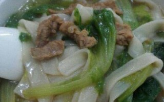 鲜香可口的肉丝玉米汤面（自家制作，健康美味一触即发）