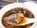 以乌鸡红枣粥为食疗佳品（营养美味功效多）