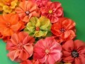 五彩花朵的制作方法（用彩纸和小巧思，DIY美丽花卉）