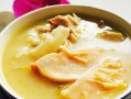 椰子煲乌鸡（一道家常菜，养生滋补的美食佳品）