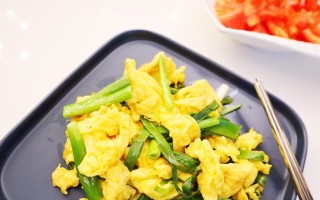香葱炒鲜鸭蛋（美味易学，口感独特）