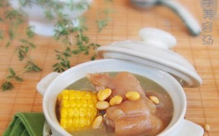 《水蜜桃黄豆猪手汤的做法》