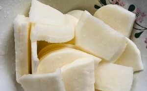 水晶凉薯小米粥制作全攻略（清凉美味，解暑消暑，健康低脂的夏日食谱）