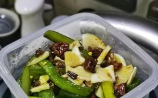 爽口黄瓜条的制作方法（简单易学，轻松做出美味的爽口黄瓜条）