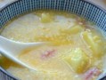 南瓜瘦肉粥，健康瘦身的美食（用双米加入南瓜和瘦肉，让粥更营养丰富）