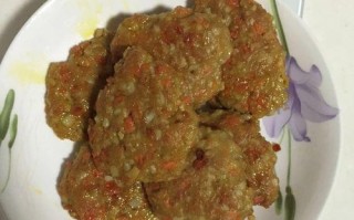 美食制作，煎香胡萝卜豆腐肉饼（从选材到上菜，教你制作美味的胡萝卜豆腐肉饼！）