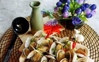 以香酒蛤蜊为主的美味海鲜佳肴（海鲜界的经典之选，鲜香可口的佳肴）