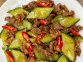 DIY拌风干黄瓜片（美味又健康的自制小零食）