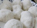 用香芋制作的糯米糍（细品传统美味，让你回味无穷）