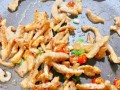 酸豆角肉丝面的做法（清爽开胃的夏日美食）