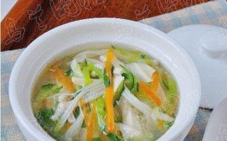 美味清爽的三丝豆腐汤（家常菜谱分享）