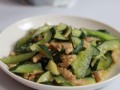 美味薰瓜肉片，尝鲜别错过（做法详解，让你在家也能吃到外面的好味道）