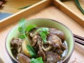 砂锅炖羊肉的做法及口感绝佳的秘诀（以红烧砂锅炖羊肉为例，完美展现羊肉鲜香的味道）