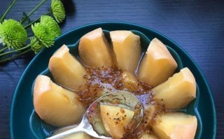 怎样用肉桂红酒煮苹果（体验浓郁的肉桂香与果香的完美结合）
