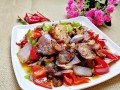 土豆片炒风干肠，美味又下饭（家常菜谱，快手好吃，炒土豆片与风干肠的绝配！）
