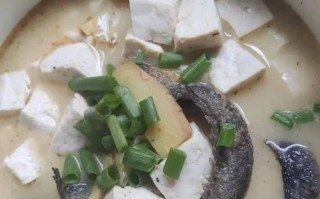 教你做美味可口的雪菜跳跳鱼（跳跳鱼的清爽与雪菜的鲜香完美结合）