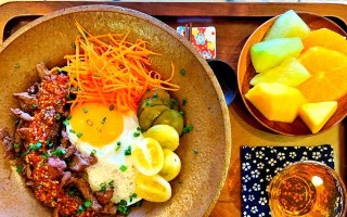 石锅烧肉拌饭，独享韩国美食（做法详解，口感绝佳）