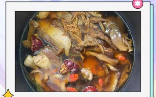 竹笙北菇老鸡汤，让你从里到外滋润养颜（健康饮食，从一碗老汤开始）
