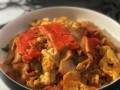 美味可口的蟹柳炒蛋（蟹柳炒蛋的制作方法及口感）