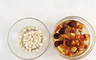松茸莲子柴鸡汤的做法（美味养生，轻松享用）