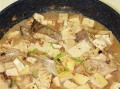 美味鳕鱼炖豆腐的制作方法（传统佳肴，营养丰富的健康食品）