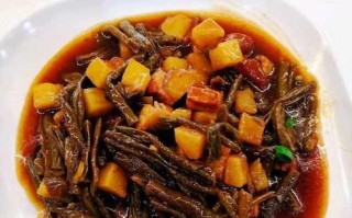 香辣干豆角炒肉，让你回味无穷（美食独家秘籍，健康美味一次搞定）