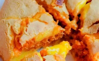 轻松做出美味杨梅奶昔芝士年糕（以杨梅为灵感，打造健康又美味的传统年糕）