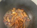 香卤鸡爪，美味可口的下酒佳品（手抓香卤鸡爪，做法大揭秘）